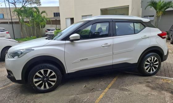 NISSAN KICKS 1.6 16V FLEXSTART S DIRECT 4P XTRONIC NISSAN KICKS 1.6 16V FLEXSTART S DIRECT 4P XTRONIC
